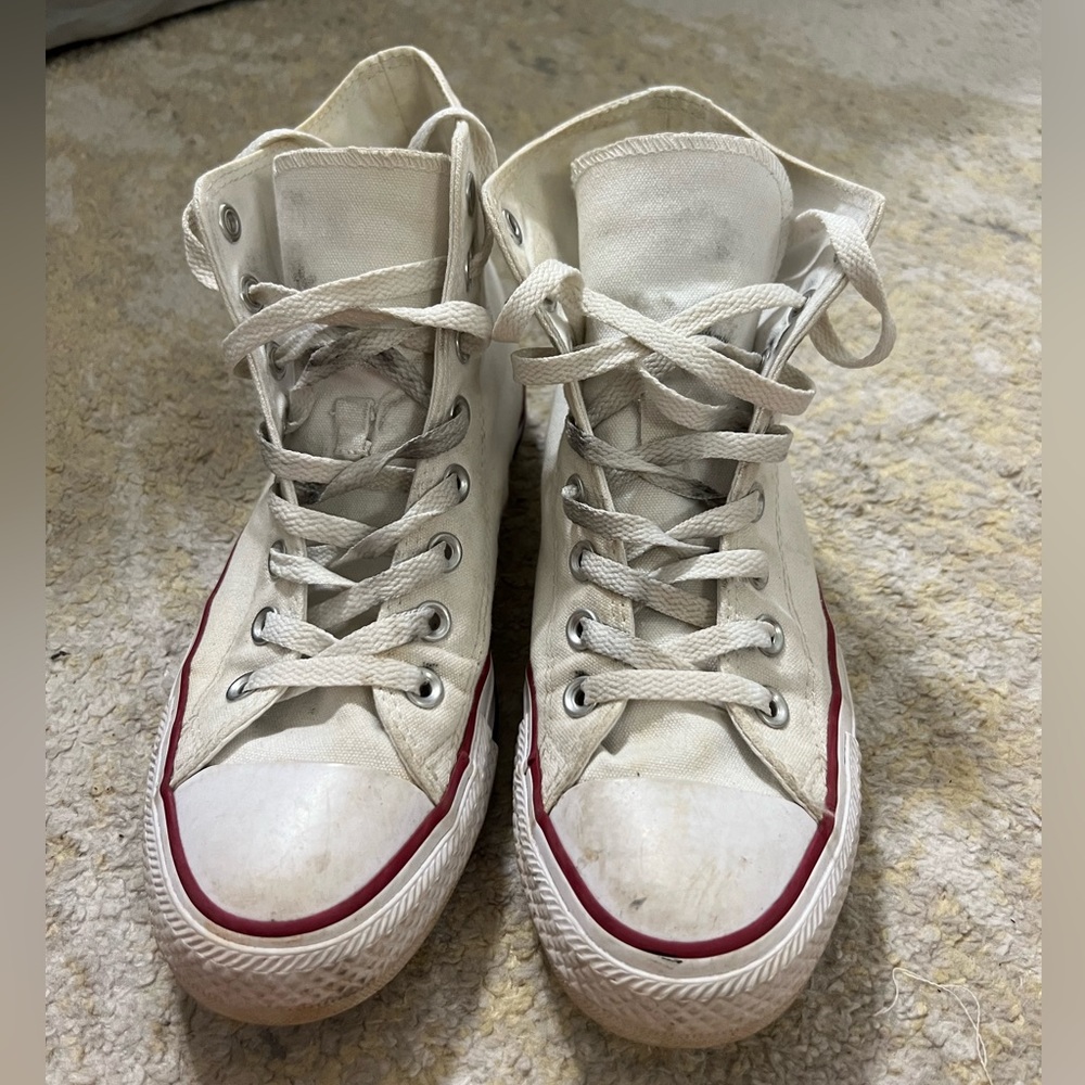 Converse Chuck Taylor All Star Classic Sneakers (women’s)